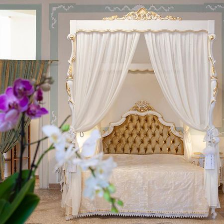 Luxury Apartment Pesaro Papafava Venezia Esterno foto